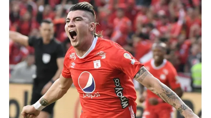 América sale con el 9-11 en su formación inicial contra Santa Fe