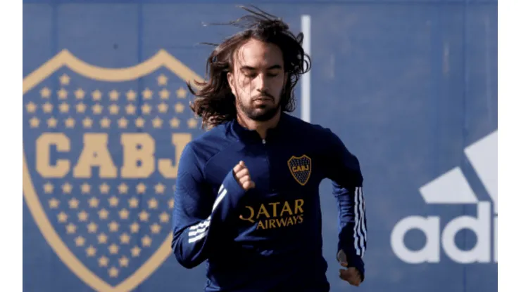¡Volvió con más pelo que nunca! La primera foto de Seba Pérez en Boca