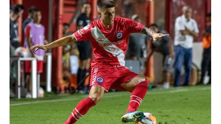 Qué canal transmite Argentinos Juniors vs. Patronato por la Superliga