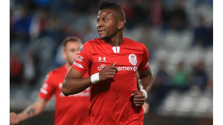 El ecuatoriano quiere que los Diablos sumen de a tres puntos