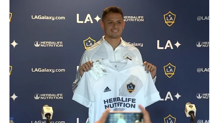 Chicharito Hernández será el invitado de honor de Los Ángeles Kings
