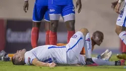 Pablo Aguilar se rompió los ligamentos.