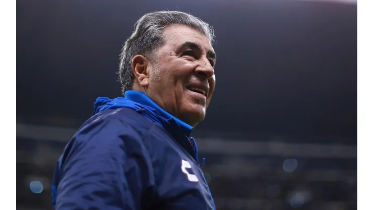 Carlos Reinoso: "Si me dan 50 millones de dólares, te hago un equipo campeón"