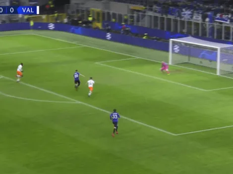 Un penal en movimiento: el infernal atajadón de Doménech ante Atalanta