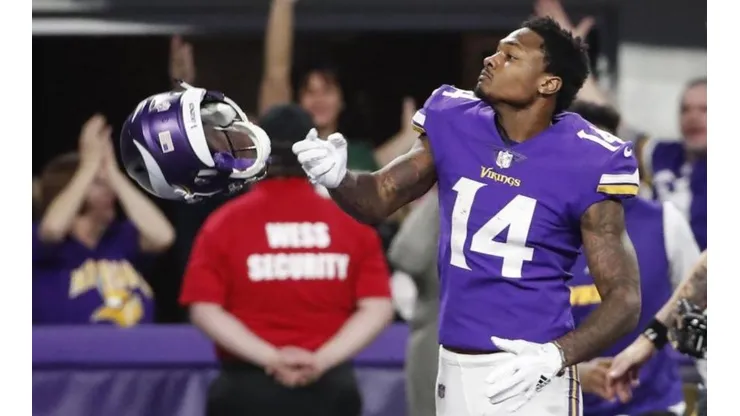 ¿Se va a los Patriots? Stefon Diggs borró a los Vikings de sus redes sociales.