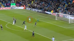 Video: Gabriel Jesus quedó mano a mano, canchereó y terminó desperdiciando una situación única