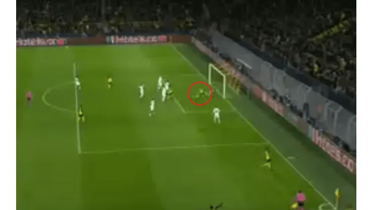 El niño maravilla: Haaland la empujó y Borussia Dortmund le gana a PSG