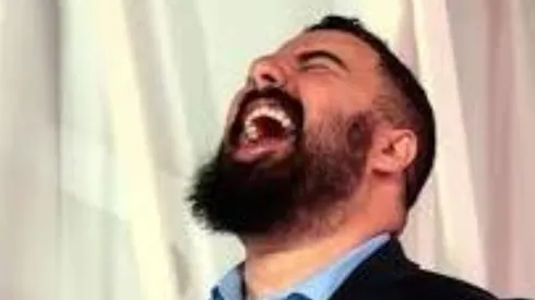 No puede parar: ahora Álvaro Morales se peleó con un periodista de Chivas