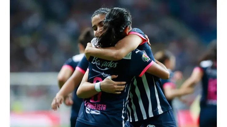 ¡Las Águilas están invictas y son punteras de la Liga!