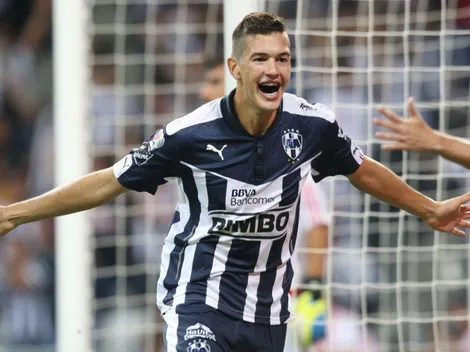 ¡Ternura de cachorro! César Montes le cumple el sueño a una aficionada