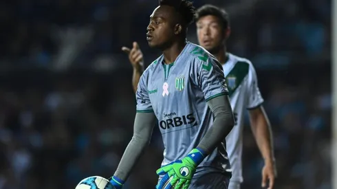 Arboleda, arquero de Banfield: "En el Monumental no se escucha nada"