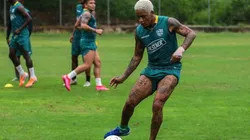 Michael Arroyo en el entrenamiento de Barcelona.