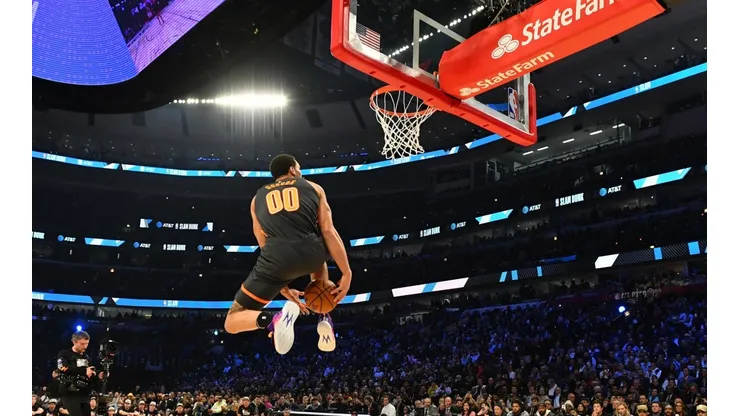 Reporte: Dwyane Wade fue quien robó a Aaron Gordon en el concurso de volcadas