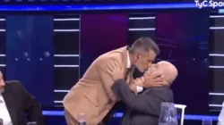 Diego Díaz y Horacio Pagani se besaron al aire: "Yo te amo, Horacio"