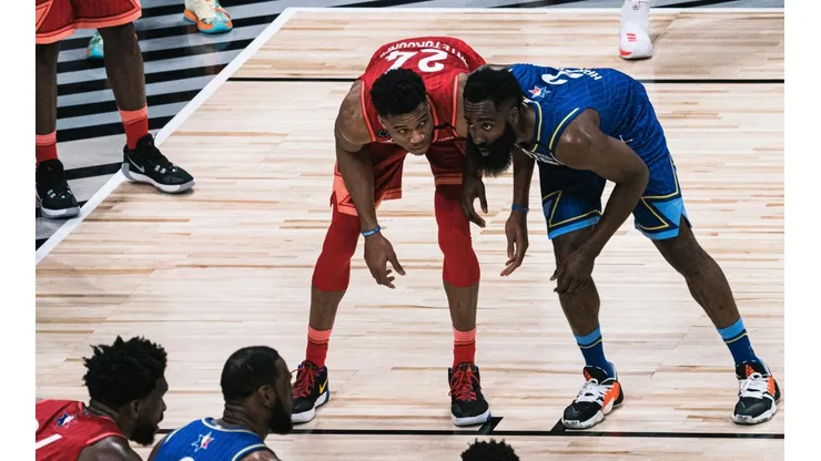 No para: Giannis Antetokounmpo volvió buscarle pelea a James Harden