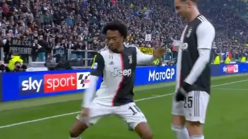 Así festejó Juan Guillermo Cuadrado su primer gol en la Serie A 19/20.