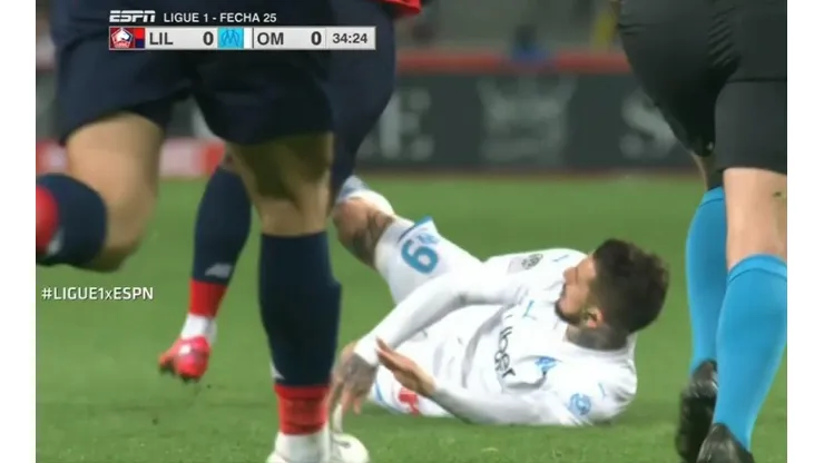 La dura infracción de Darío Benedetto.