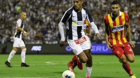 Balboa es el delantero de Alianza Lima.