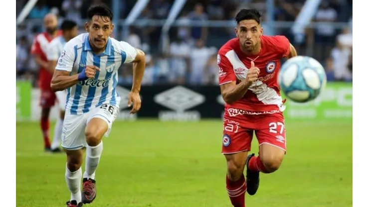 Gabriel Hauche, uno de los goleadores del partido.
