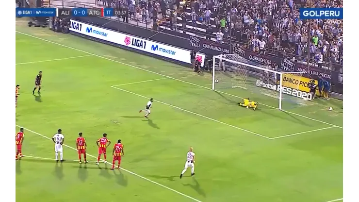 Alexi Gómez anotó su primer gol con Alianza Lima.