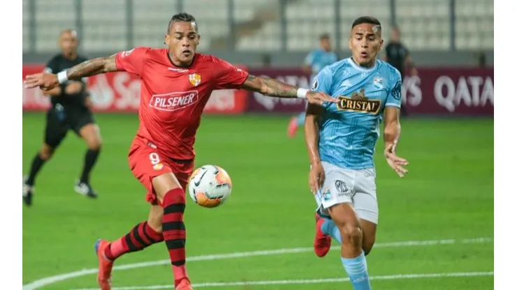 Barcelona viene de eliminar a Sporting Cristal.