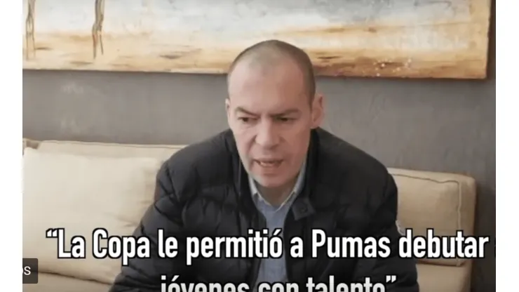 André Marín y una editorial que enorgullcerá a todo Pumas