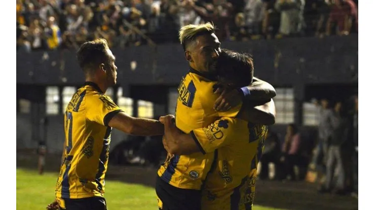 CÓMO VER ONLINE Mitre vs. Atlanta por la Primera Nacional