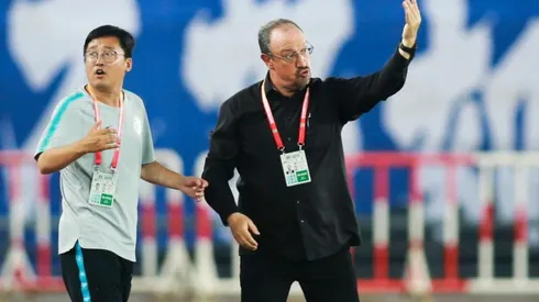 Rafa Benítez y el equipo chino que dirige están en cuarentena en un hotel