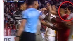 Así fue el duro golpe de Juan Quintero a Sanchez Miño en la Copa Sudamericana.