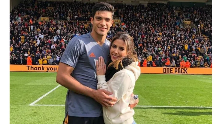 Raúl Jiménez escoge el nombre de su bebé