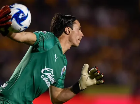 ¿Cómo hizo? La parada de Toño a puros reflejos