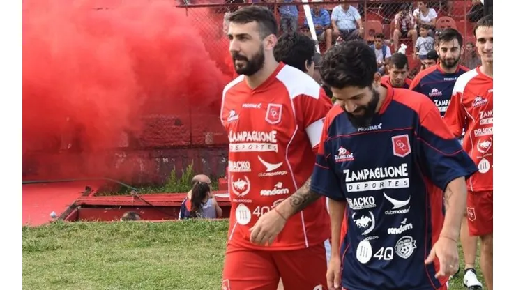 Cambaceres amenazó a River con iniciar acciones legales por falta de pago