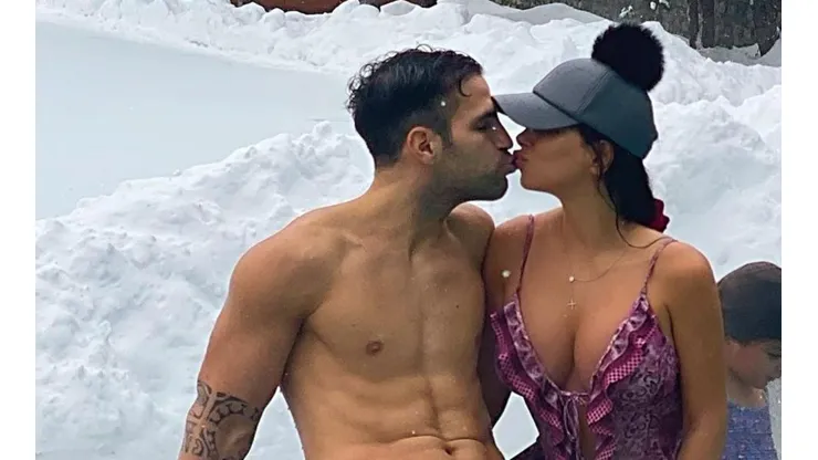 Foto de Fabregas con su mujer.