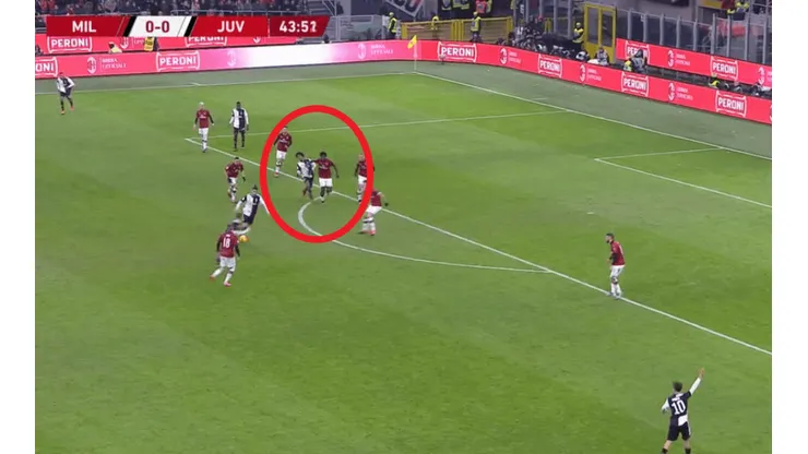 Tengan un poquito de piedad: Cuadrado recibió dos codazos en la cara