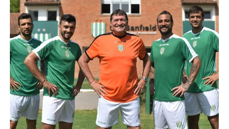 Falcioni se refirió a la posibilidad de que Osvaldo juegue contra River