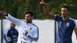 Scaloni: "En la selección, Messi está como en el Barcelona"