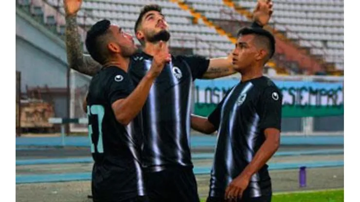 Qué canal transmite Zamora vs. Plaza Colonia por la Copa Sudamericana