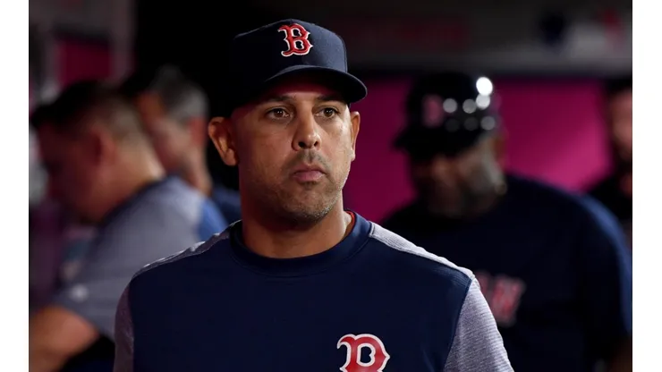 Reporte: Álex Cora y Dodgers alertaron Nationals sobre trampa de Astros