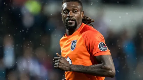 Adebayor fue ofrecido a la Liga MX pero nadie lo quiso