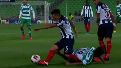 Casi se rompe todo: el debut accidentado de Kranevitter en Monterrey