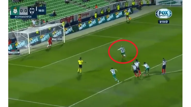 Como contra Al Sadd: Cárdenas le detuvo un penalti a Valdés