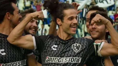 Cuervos Negros se podría transformar en una realidad