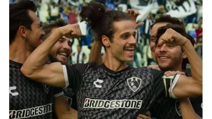 Cuervos Negros se podría transformar en una realidad