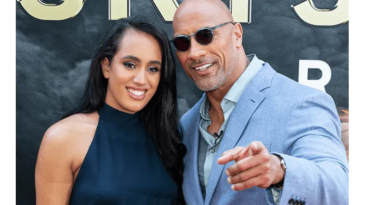 Simone Johnson firmó oficialmente para convertirse en la cuarta generación de la familia en la WWE.