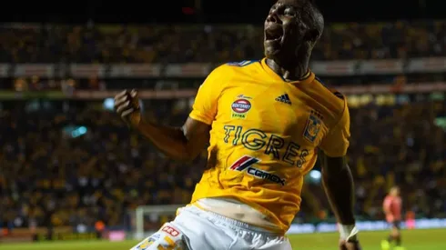 Julian Quiñones en Tigres