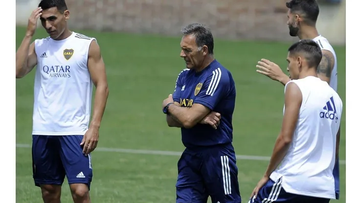 Diario Olé: Russo está caliente con un jugador de Boca