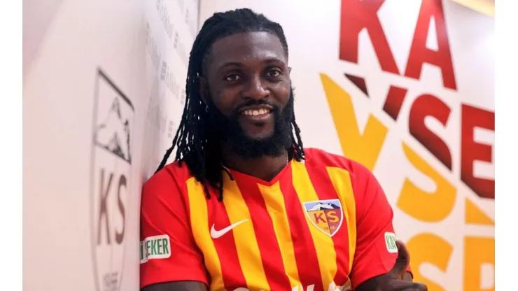 El tesorero del Olimpia confirmó que Boca también quiso a Adebayor