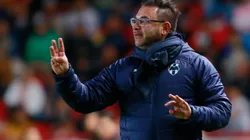 Mezcla de titulares y suplentes para el Monterrey de Copa MX