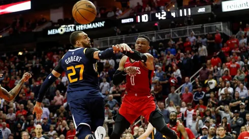 Russell Westbrook le tiró a Rudy Gobert después de derrota de Rockets