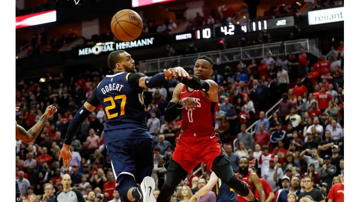 Russell Westbrook le tiró a Rudy Gobert después de derrota de Rockets